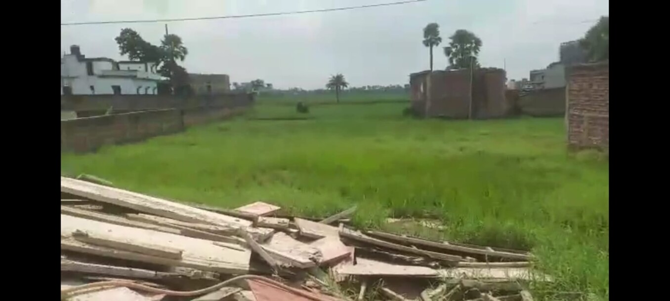 Residential plot for sale in Vijay SinghYadavPath SagunaMore #Front50Feet#area2kattha#r@87/Kattha-1