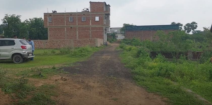 Ready to move plot for sale in | Kunal Road Near AIIMS Hospital Patna | 3km from AIIMS Hospital Patna-1